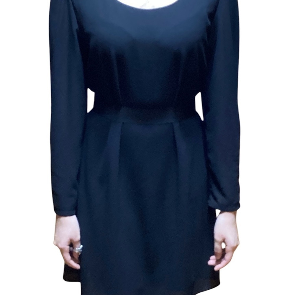 SPEECHLESS LITTLE BLACK DRESS SIZE SMALL WITH BELT.  PERFECT FOR PROM